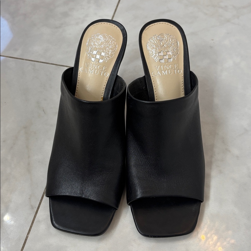 Vince Camuto Black Slide Sandals- Evinsel